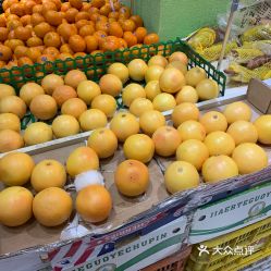 农夫果品批发行